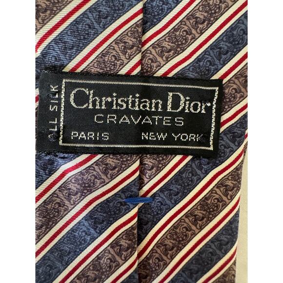 Vintage Christian Dior Silk Tie Cravates Paris NY Navy Red Striped Classic 80s - Picture 3 of 4